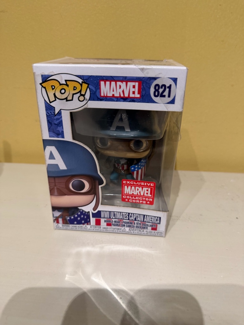 Funko Pop! Marvel WWII Ultimates Captain America #821 - Blue & Red